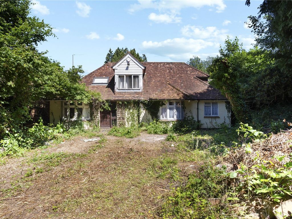 4 bed detached house for sale in Peacock Walk, Dorking, Surrey RH4 Zoopla