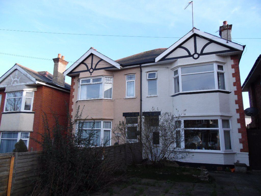 2 bed flat to rent in Christchurch Road, Bournemouth BH7 Zoopla