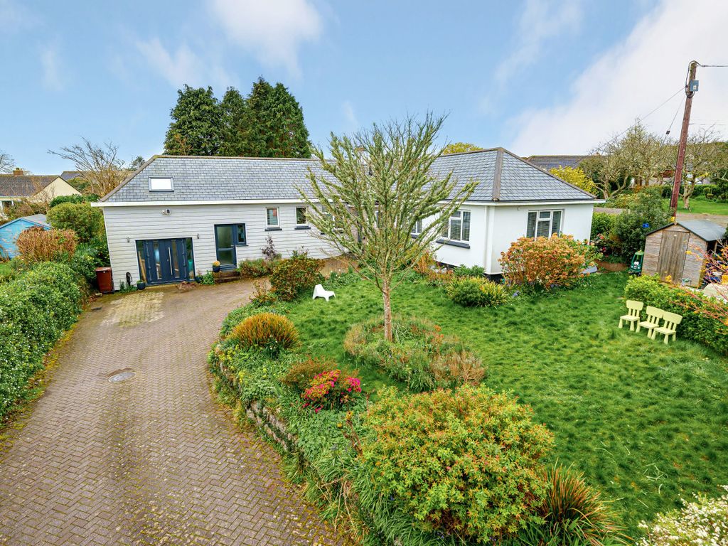 4 bed detached house for sale in Feock, Truro, Cornwall TR3 Zoopla