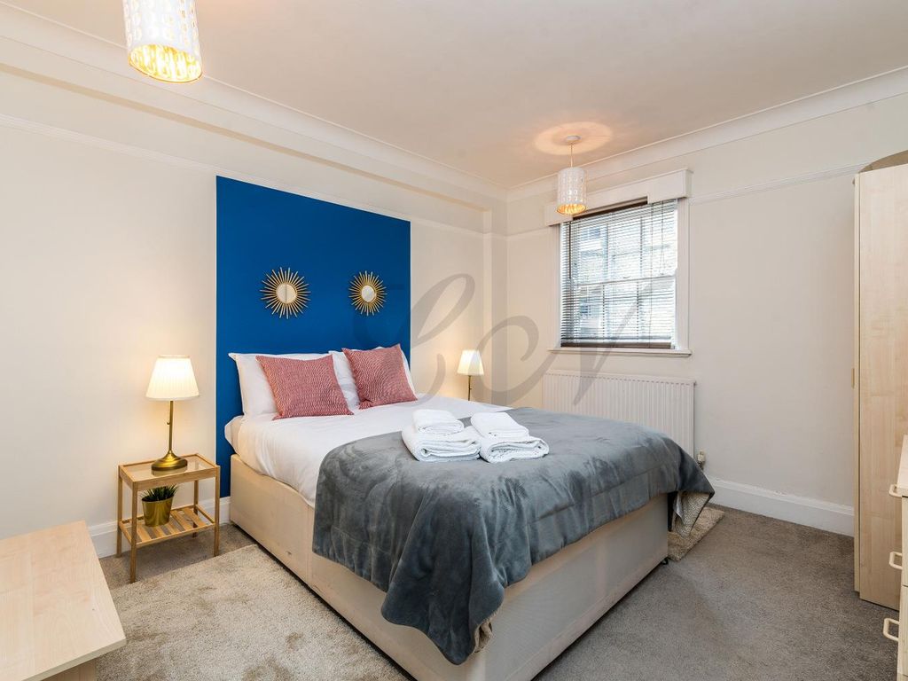 2 bed flat to rent in Tottenham Street, Fitzrovia W1T Zoopla