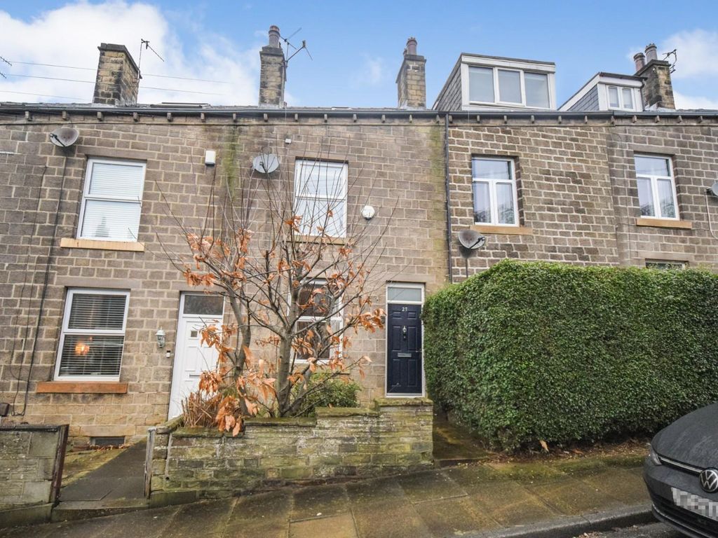 3 bed terraced house for sale in Percy Street, Bingley BD16, £190,000