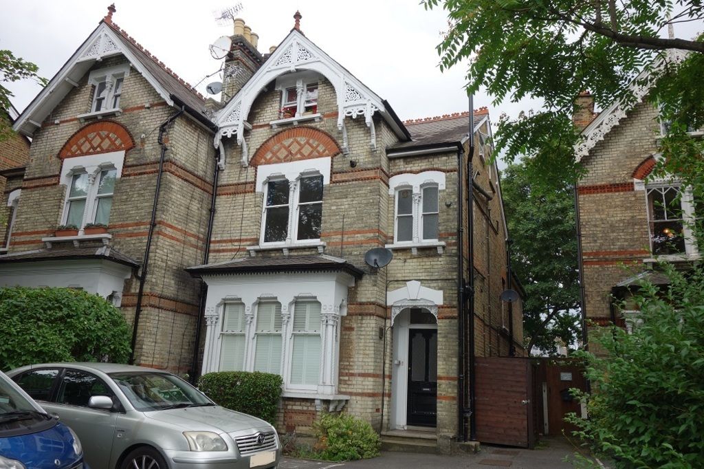 1 bed flat to rent in Kingston Hill, Kingston Upon Thames KT2, £1,100
