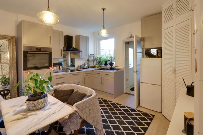 2 bed terraced house for sale in Bedhampton Road, Bedhampton, Havant PO9, £280,000 Zoopla