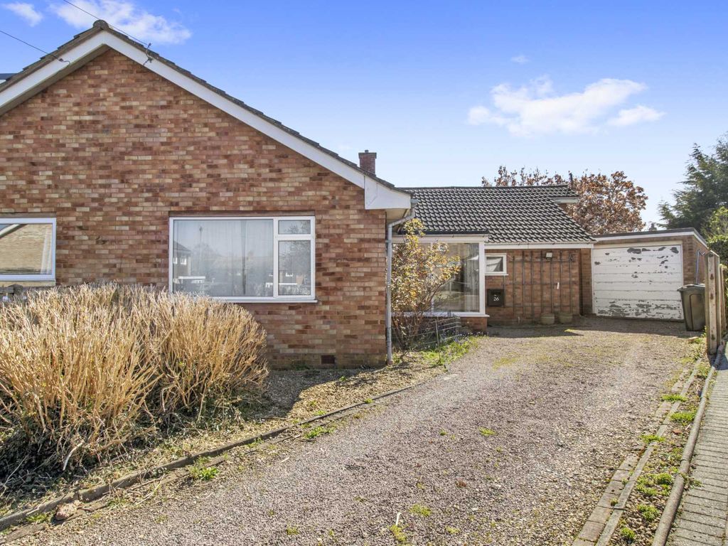 2 bed semidetached bungalow for sale in Welland Gardens, Malvern WR13 Zoopla