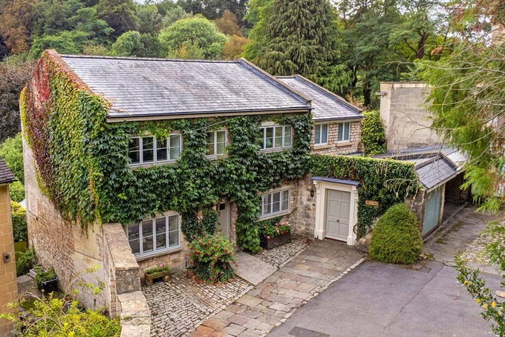 5 bed detached house for sale in Vale Road, Bath BA2, £
