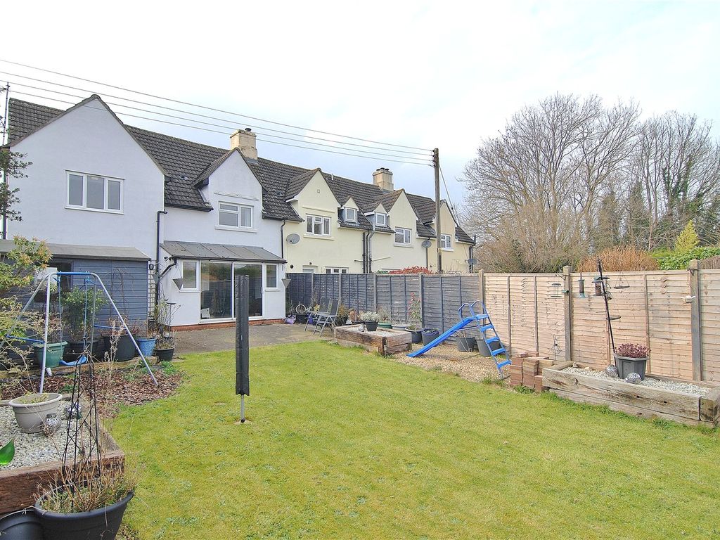 4 bed end terrace house for sale in Dudbridge Hill, Stroud