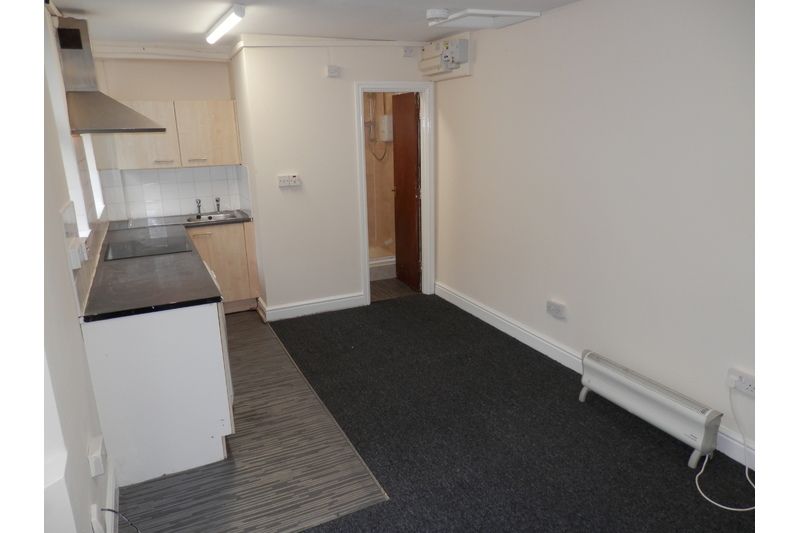 Studio to rent in Gillott Road, Edgbaston, Birmingham B16 Zoopla