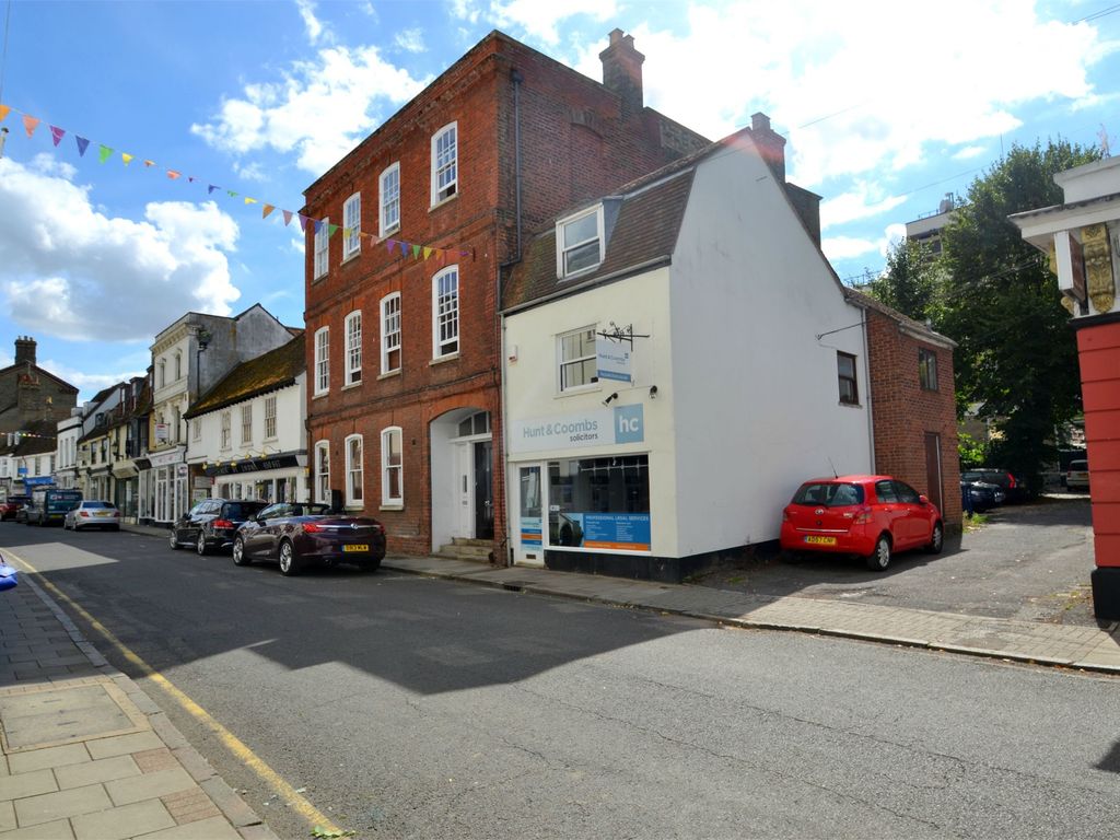 2 bed flat to rent in High Street, Huntingdon, Cambridgeshire PE29 Zoopla