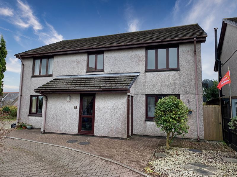 2 bed flat for sale in Tor View, Bugle, St. Austell PL26, £99,950 Zoopla