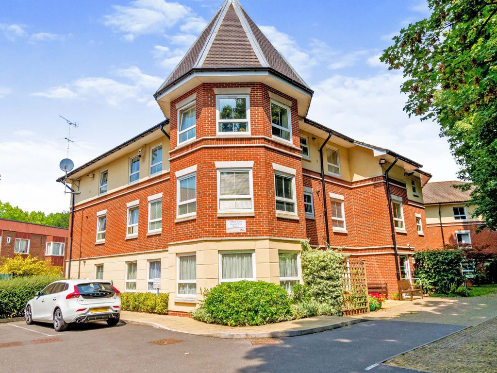 2 bed flat for sale in Hebron Court, 46 Rollesbrook Gardens