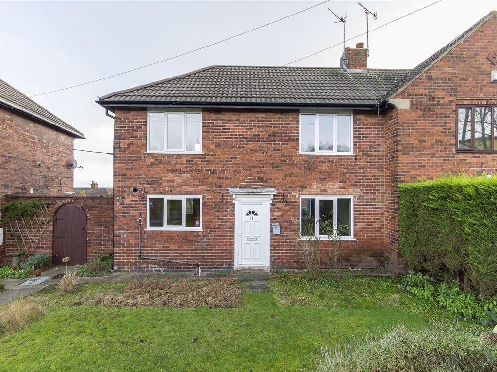 3 bed semidetached house for sale in Lilac Street, Hollingwood