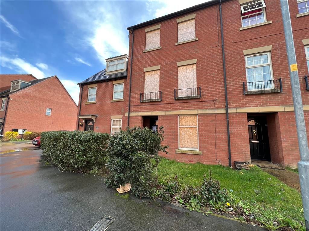 4 bed terraced house for sale in Frith Close, Great Oakley, Corby NN18