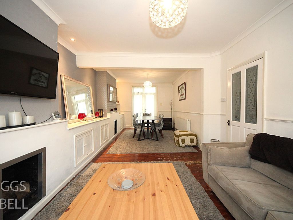 Colin Road, Luton, Bedfordshire LU2