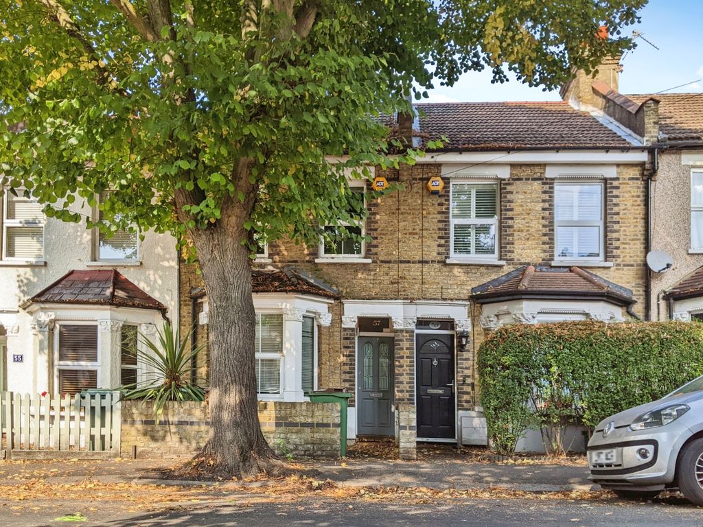 3 bed property to rent in Tharp Road, Wallington SM6, £2,300 pcm Zoopla