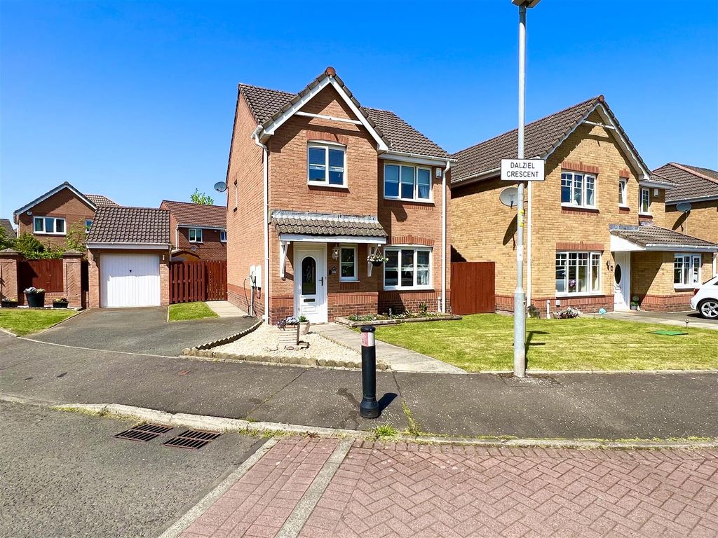3 bed detached house for sale in Dalziel Crescent, Cambuslang, Glasgow