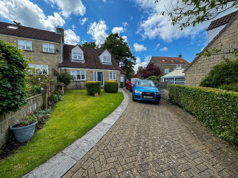 4 bed semidetached house for sale in Yew Tree Close, Sleights, Whitby