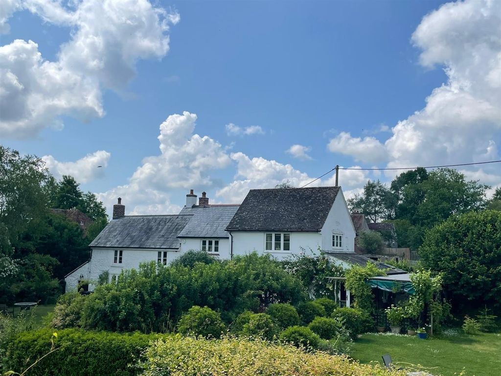 5 bed detached house for sale in Fifehead St. Quintin, Sturminster