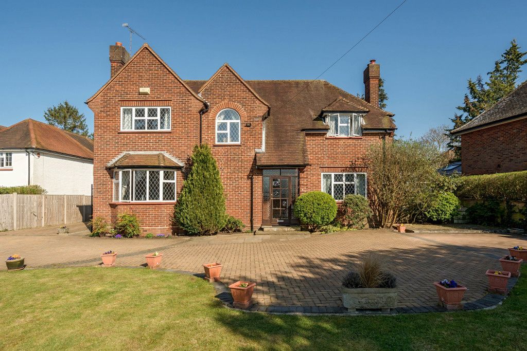 4 bed detached house for sale in Dorney Wood Road, Burnham SL1 Zoopla