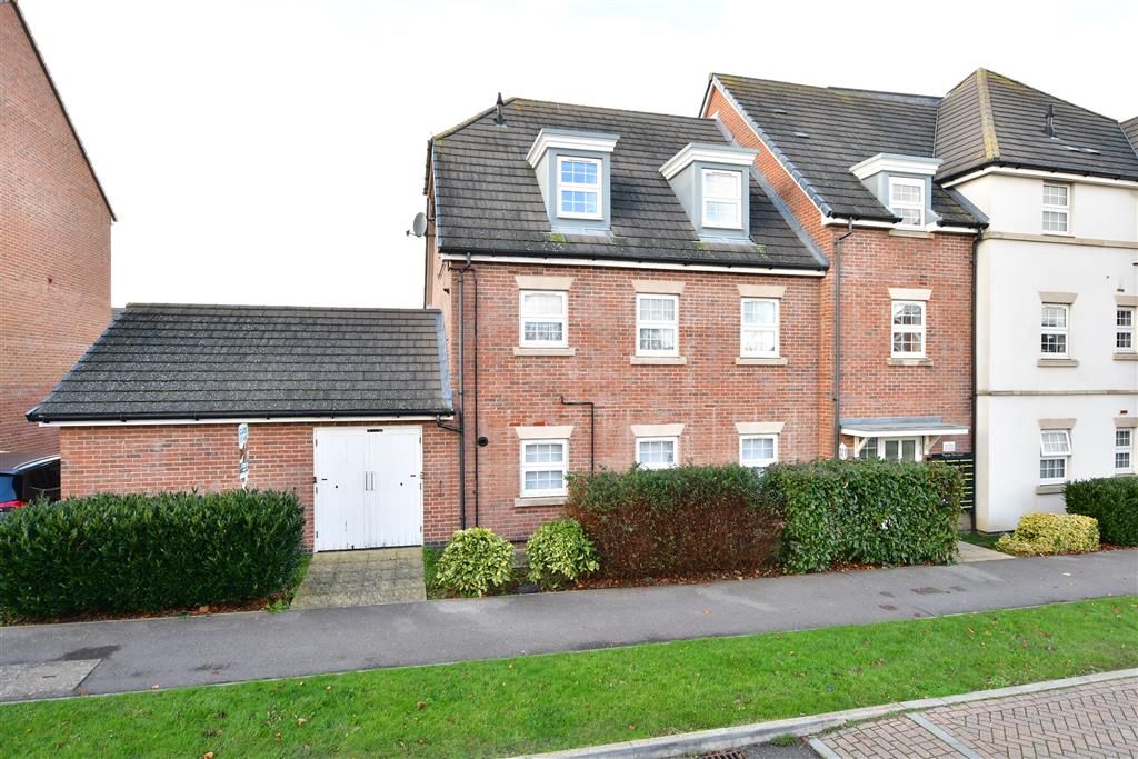 1 bed flat for sale in Blackbourne Chase, Littlehampton, West Sussex