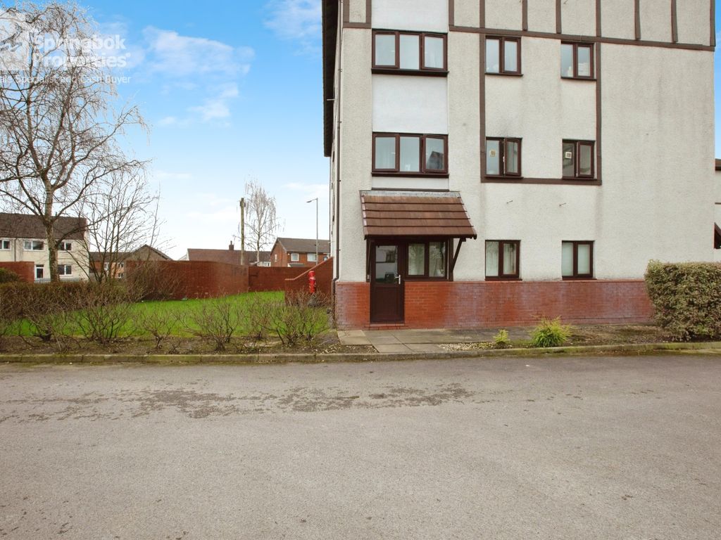 2 bed for sale in Porthcawl Court, St Davids Gardens, Dunbar