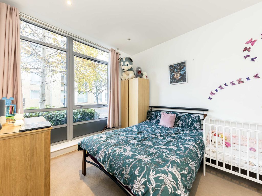 1 bed flat to rent in Peckham Grove, London SE15, £1,400 pcm Zoopla