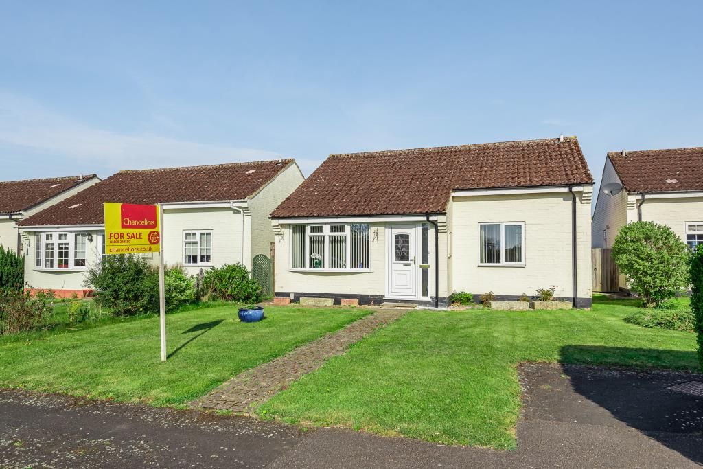 2 bed detached bungalow for sale in Bicester, Oxfordshire OX26 Zoopla