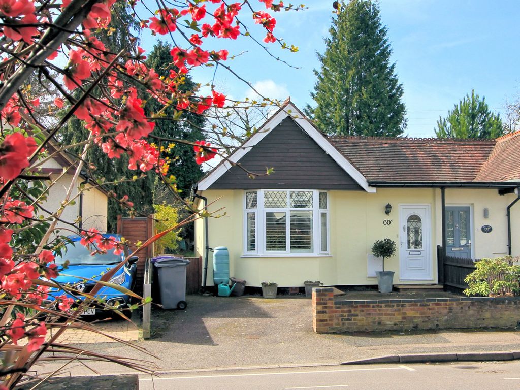 2 bed bungalow for sale in Pondcroft Road, Knebworth, Hertfordshire SG3