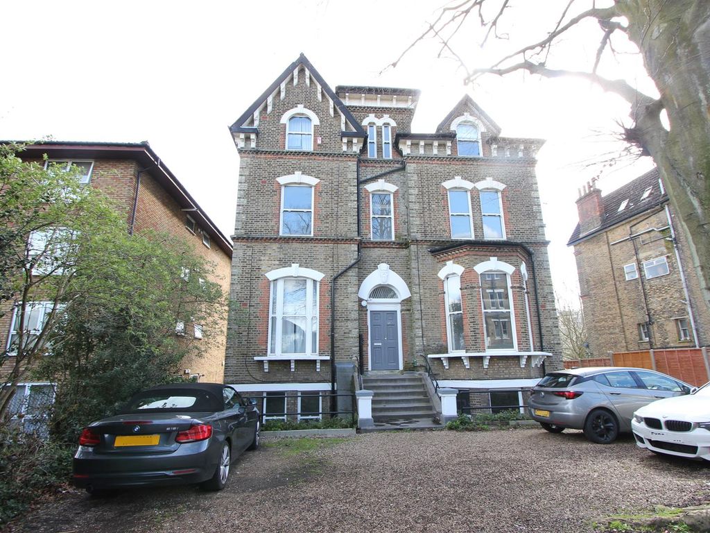 2 bed flat for sale in Warminster Road, London SE25, £325,000 Zoopla