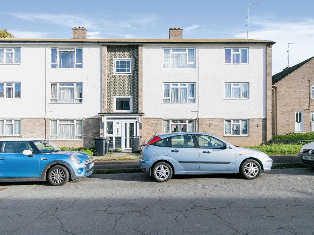 2 bed flat for sale in Cavendish Way, Sudbury CO10, £120,000 Zoopla