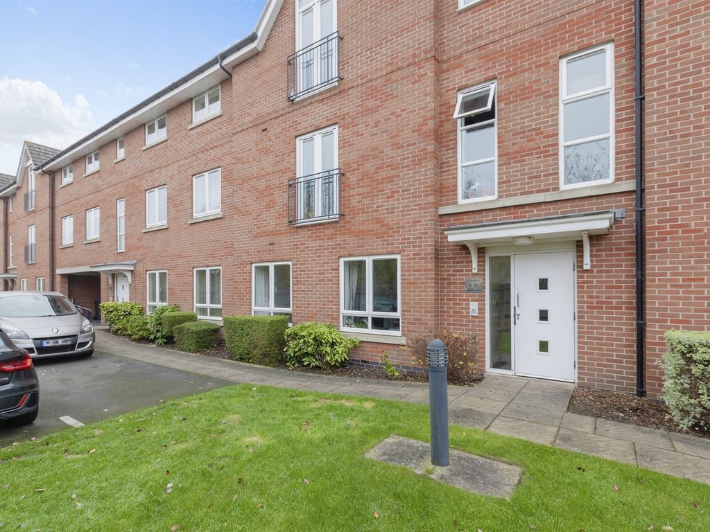 2 bed flat for sale in Richmond Gate, Hinckley LE10 Zoopla