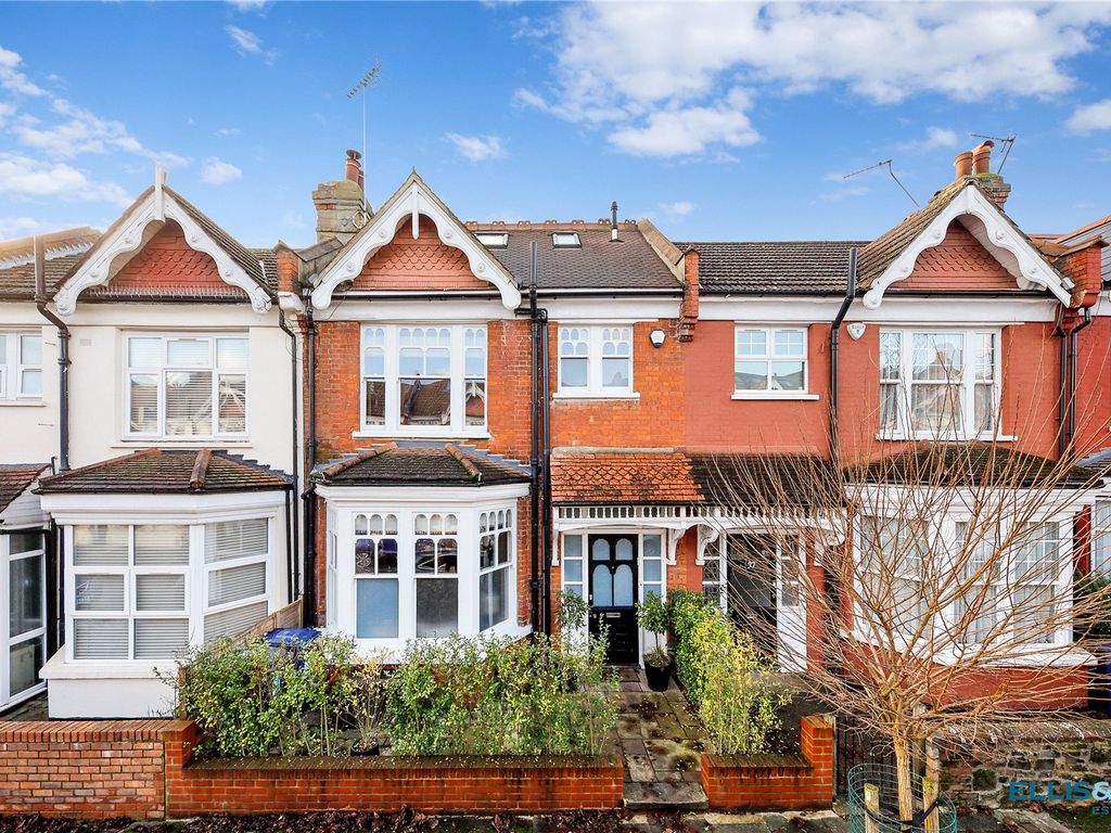 Claverley Grove, Finchley N3