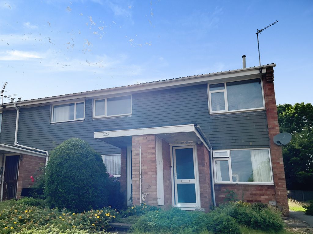 2 bed flat for sale in Linkway Gardens, Leicester LE3, £90,000 Zoopla