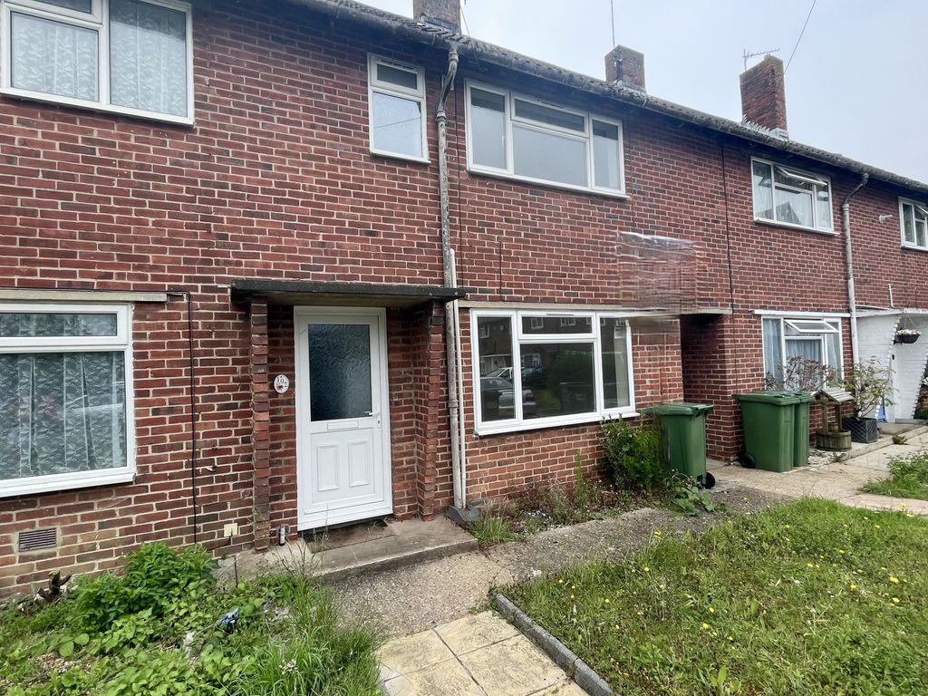 2 bed terraced house for sale in Crawley Crescent, Eastbourne, East Sussex BN22 Zoopla