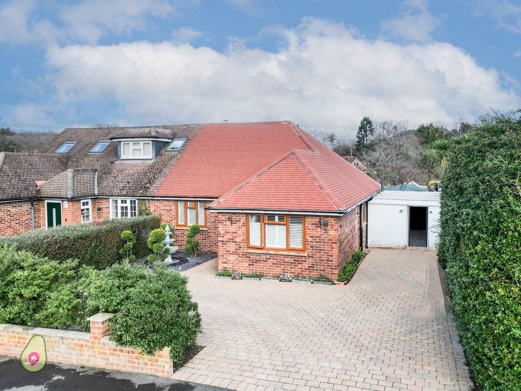 3 bed semidetached bungalow for sale in Milden Gardens, Frimley Green