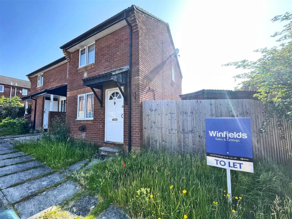 2 bed end terrace house to rent in Prince Rupert Way, Heathfield