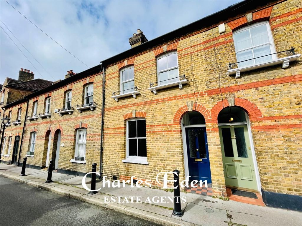 2 bed terraced house for sale in Chancery Lane, Beckenham BR3 Zoopla