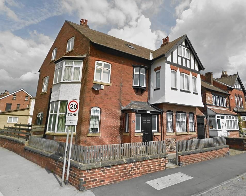 Studio to rent in East Park Parade, East End Park, Leeds LS9, £600 pcm