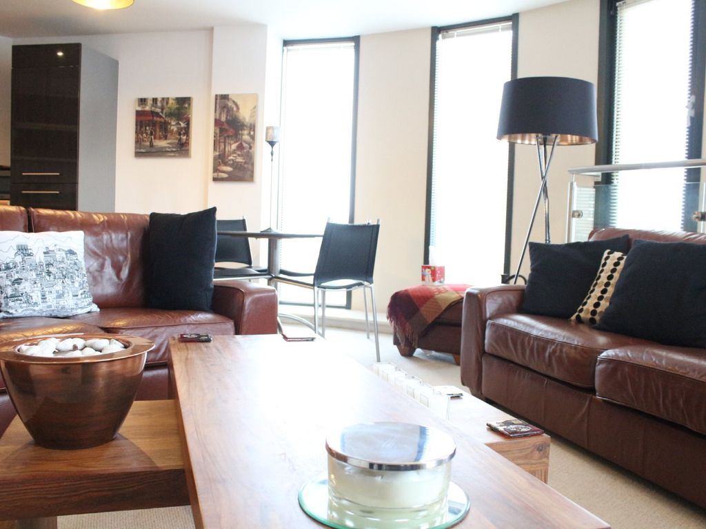 2 bed flat for sale in Salford Approach, Salford M3 Zoopla