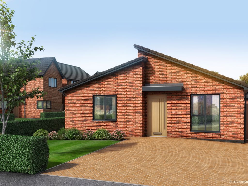 New home, 3 bed detached bungalow for sale in Common Lane, Harworth