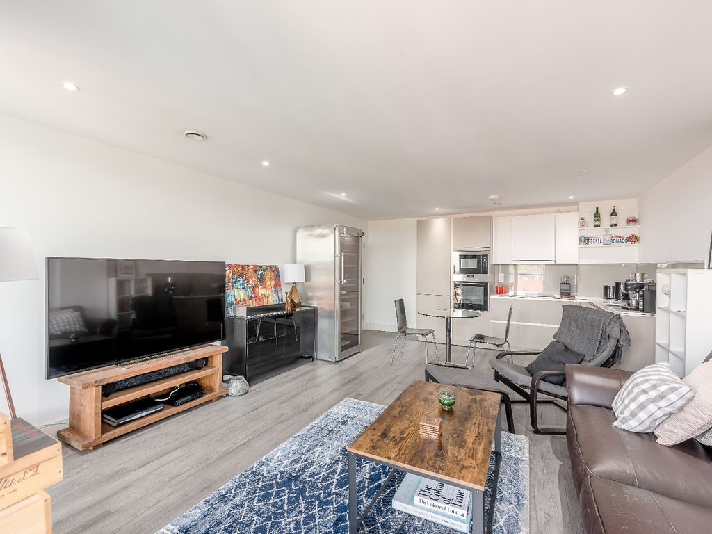 2 bed flat for sale in Gaumont Place, Streatham Hill SW2 Zoopla