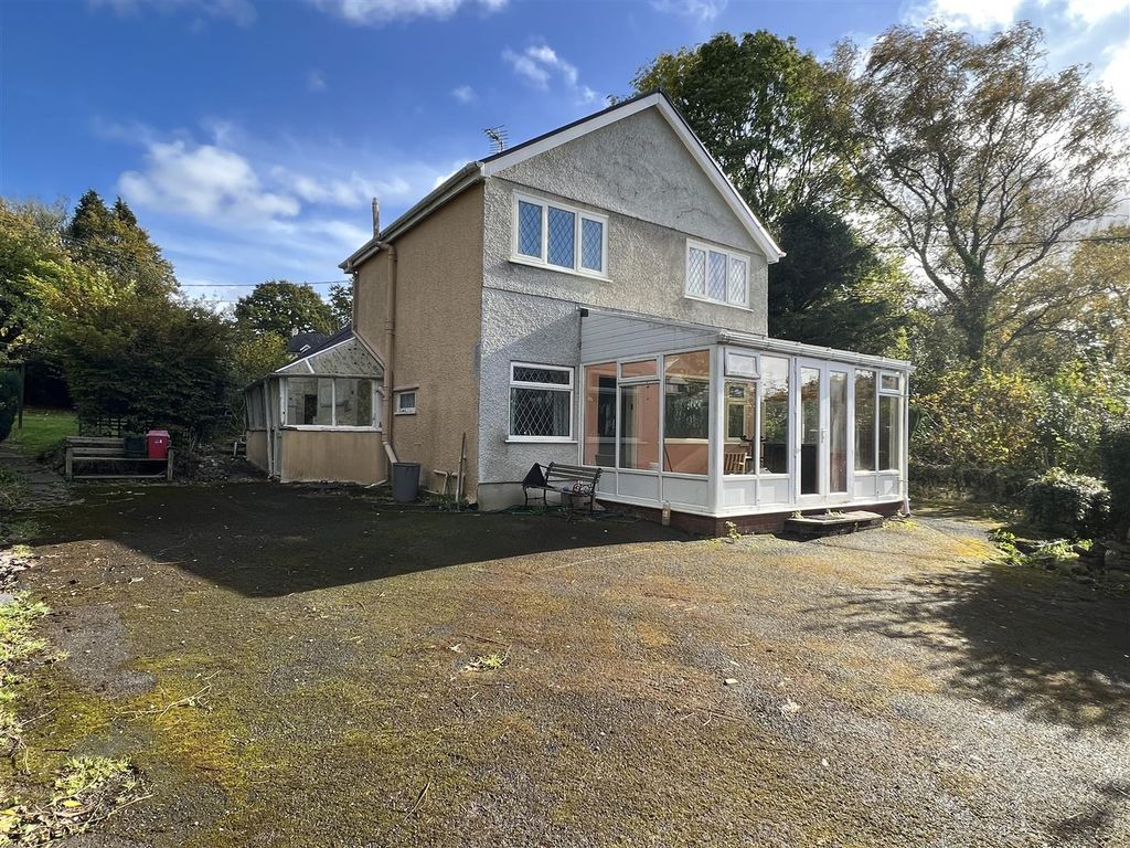 3 bed detached house for sale in Argoed Road, Betws, Ammanford SA18