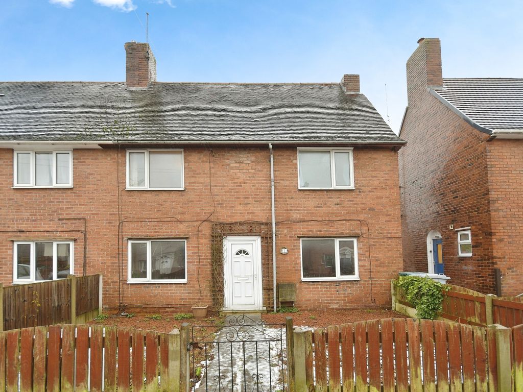 3 bed semidetached house for sale in Church Road, Clipstone Village