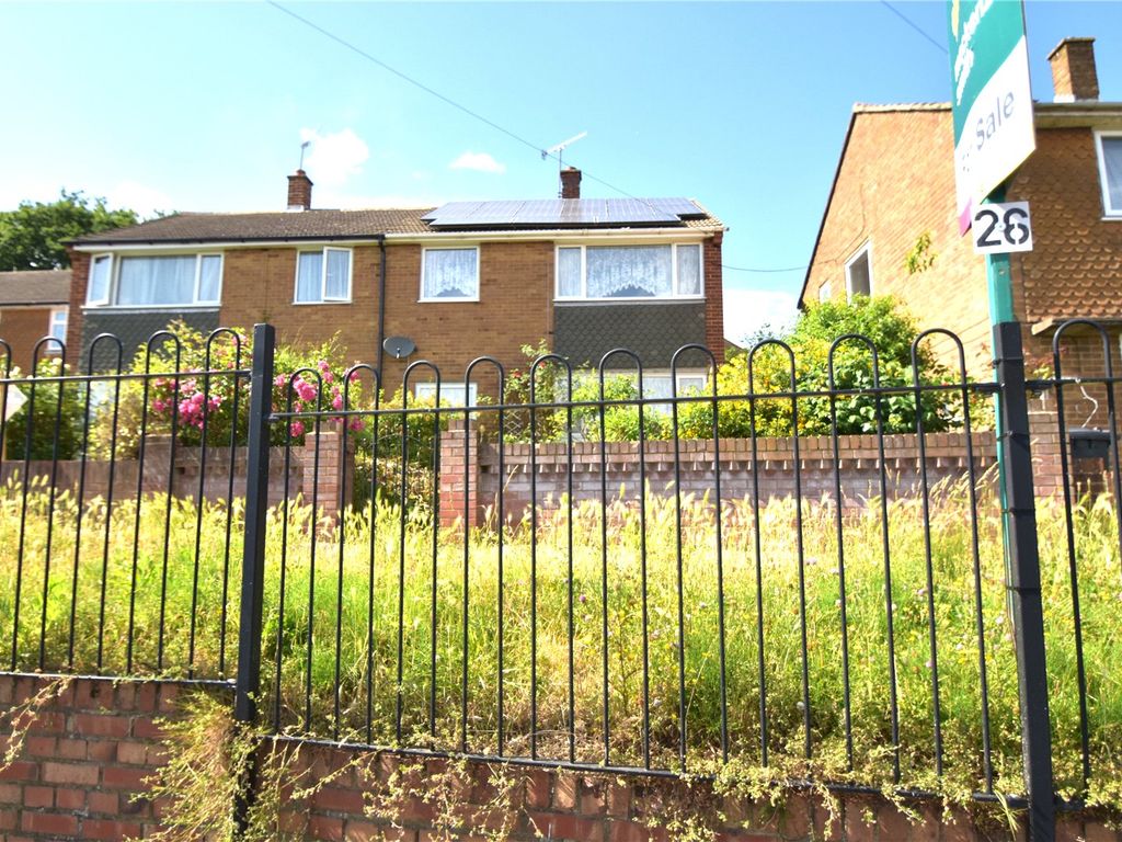 3 bed semidetached house for sale in Ash Close, Ash, Guildford, Surrey