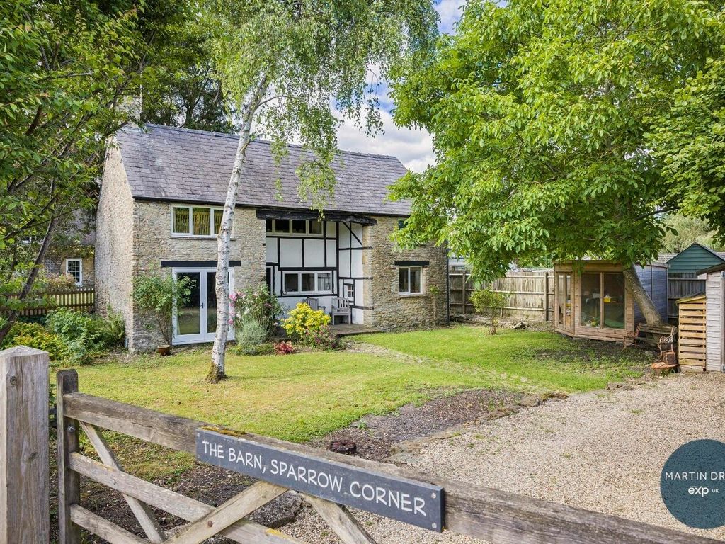 2 bed detached house for sale in HintonInTheHedges, Brackley NN13, £