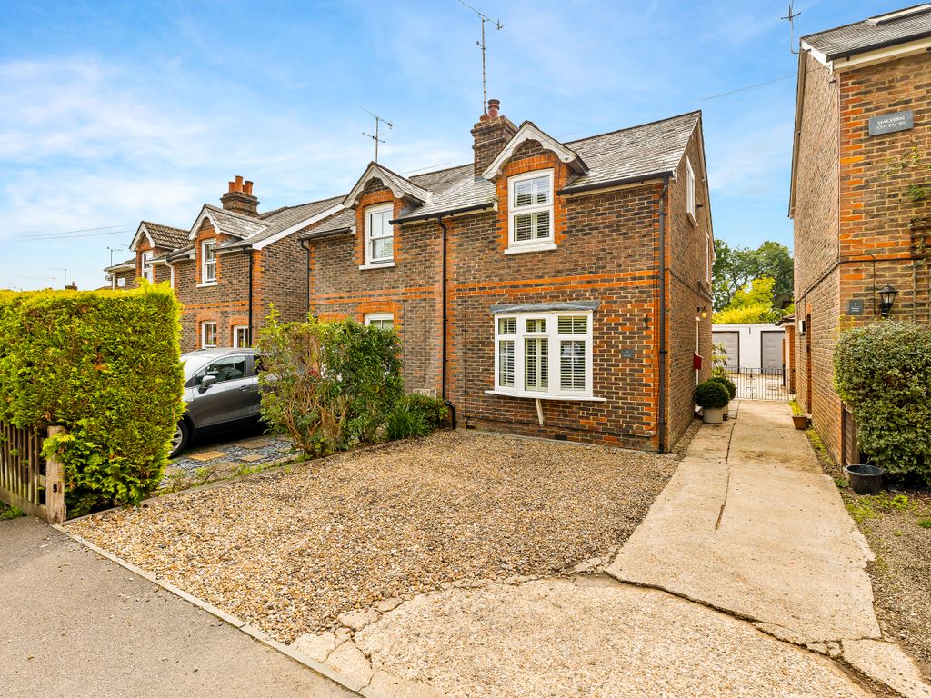 2 bed semidetached house for sale in Ref Sb Glovers Road, Charlwood RH6 Zoopla