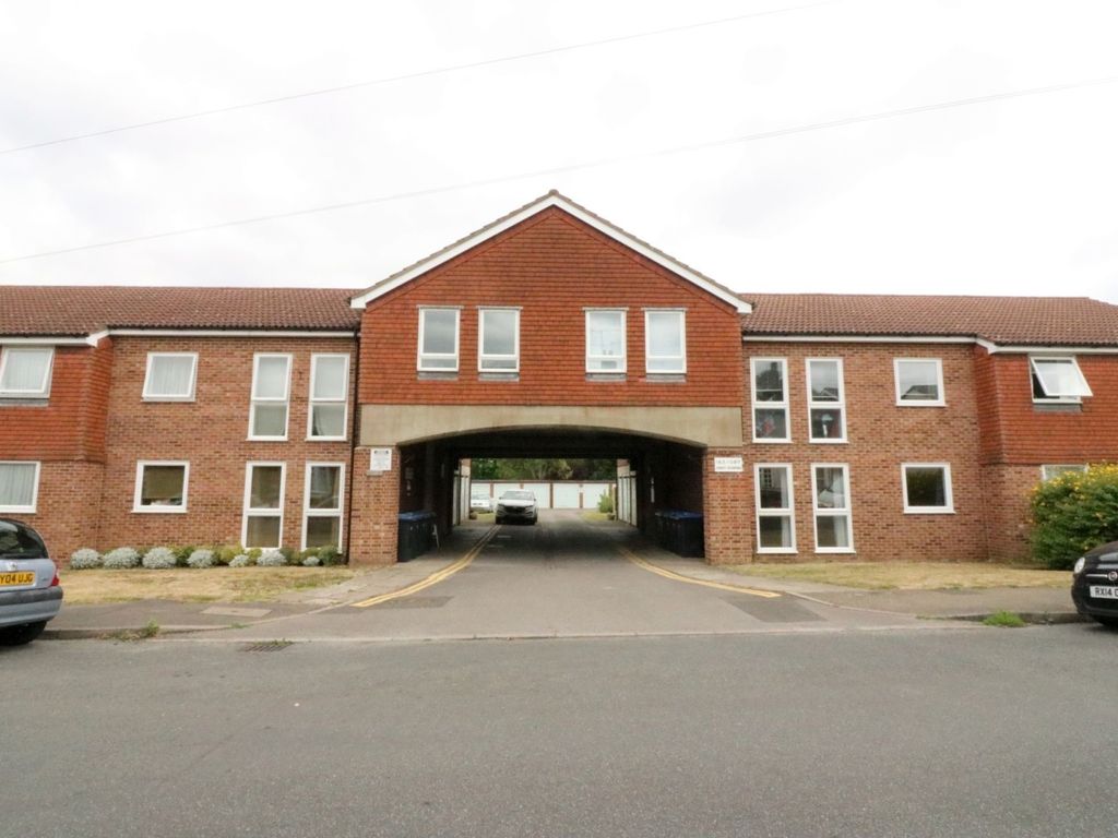 Paul Court Hythe Park Road, Egham, Surrey TW20  