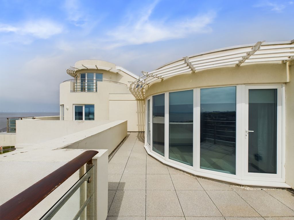 3 bed to rent in Penthouse, Burbo Point, Hall Road West