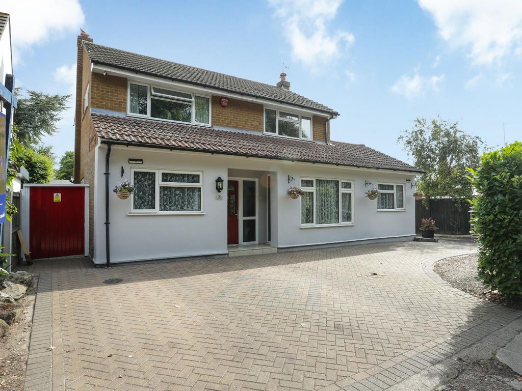 4 bed detached house for sale in Reading Street, Broadstairs CT10 Zoopla