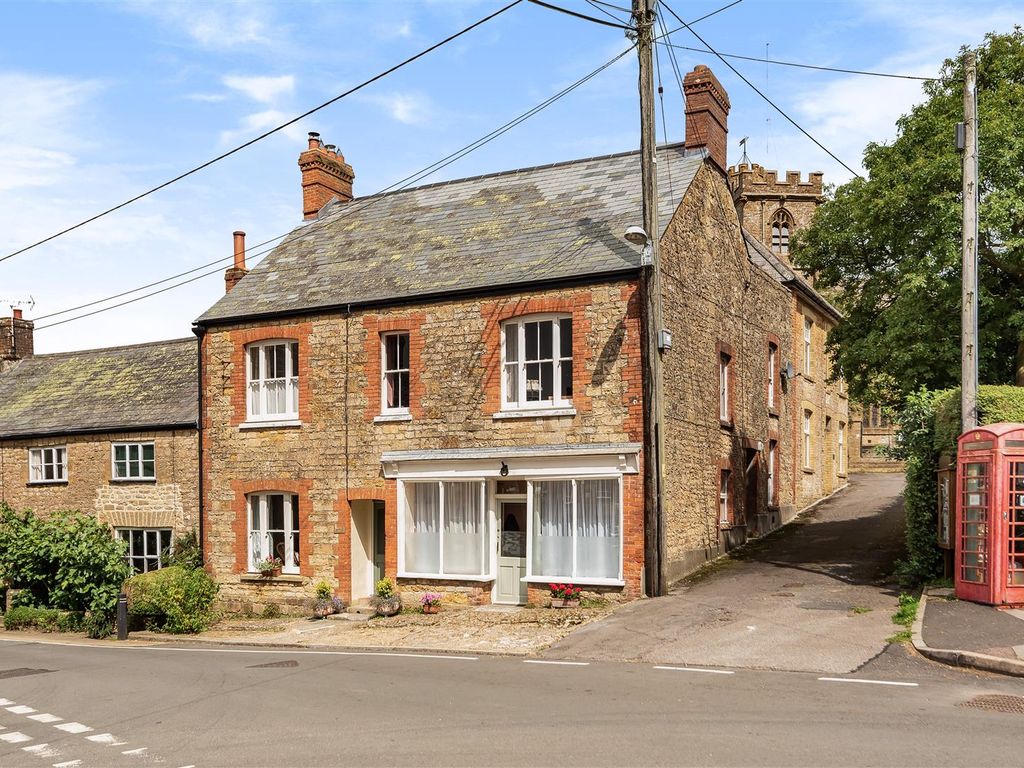 5 bed terraced house for sale in The Square, Broadwindsor, Beaminster