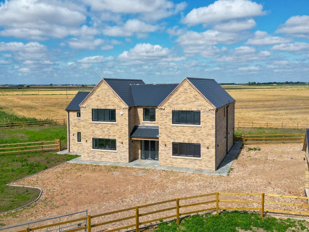 New home, 5 bed detached house for sale in Forty Foot Bank, Ramsey